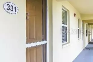 433 Cerromar Ln, Venice, FL 34293 - Photo 1