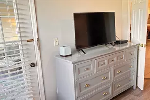 433 Cerromar Ln, Venice, FL 34293 - Photo 15