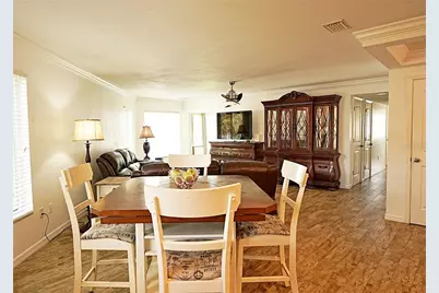 802 Capri Isles Boulevard #231, Venice, FL 34292 - Photo 9