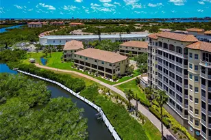 5561 Cannes Cir, Sarasota, FL 34231 - Photo 51