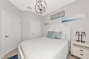 5561 Cannes Cir, Sarasota, FL 34231 - Photo 25