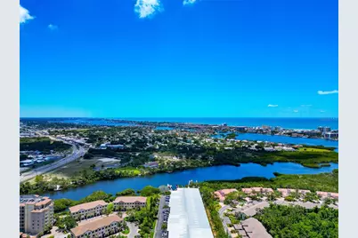 5561 Cannes Circle, Sarasota, FL 34231 - Photo 53