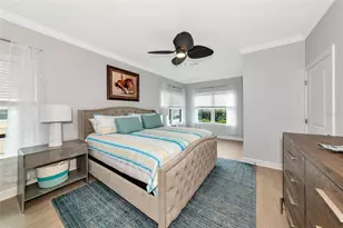 5561 Cannes Cir, Sarasota, FL 34231 - Photo 29