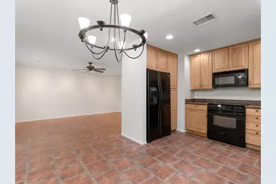 635 N Jefferson Avenue #635, Sarasota, FL 34237 - Photo 11