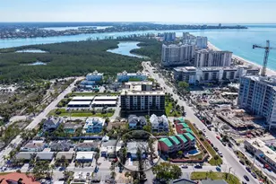 132 Harrison Dr, Sarasota, FL 34236 - Photo 9