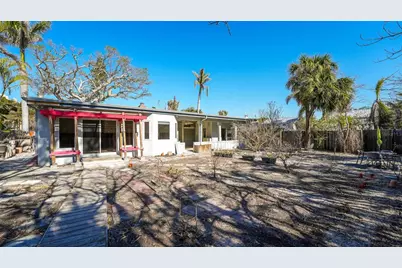 132 Harrison Drive, Sarasota, FL 34236 - Photo 17