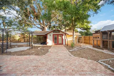 1721 8th Street, Sarasota, FL 34236 - Photo 3