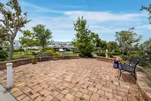 4745 Independence Dr, Bradenton, FL 34210 - Photo 33