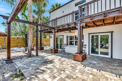 681 Avenida De Mayo, Sarasota, FL 34242 - Photo 29