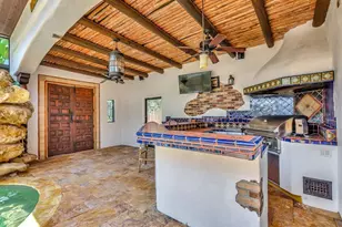 681 Avenida De Mayo, Sarasota, FL 34242 - Photo 9