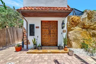 681 Avenida De Mayo, Sarasota, FL 34242 - Photo 37