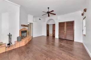 681 Avenida De Mayo, Sarasota, FL 34242 - Photo 25