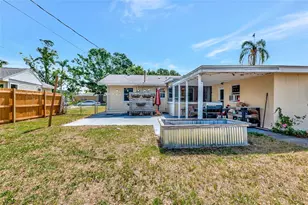 2004 19th St W, Bradenton, FL 34205 - Photo 43