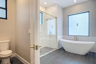 7152 Bougainvillea St, Englewood, FL 34224 - Photo 23