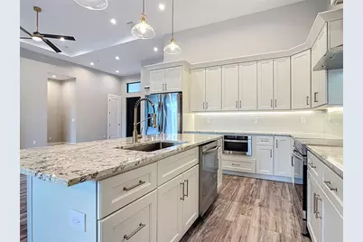 7152 Bougainvillea Street, Englewood, FL 34224 - Photo 13