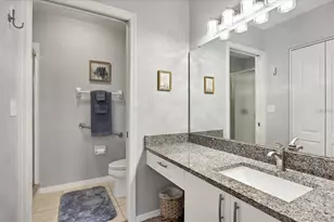 9630 Club S Cir, Sarasota, FL 34238 - Photo 9