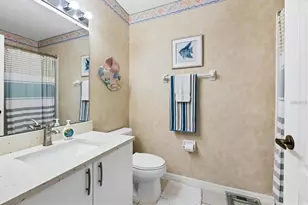9630 Club S Cir, Sarasota, FL 34238 - Photo 11