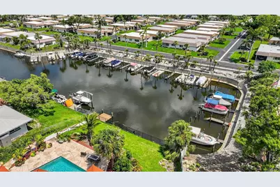 2733 Riverbluff Place #V57, Sarasota, FL 34231 - Photo 33