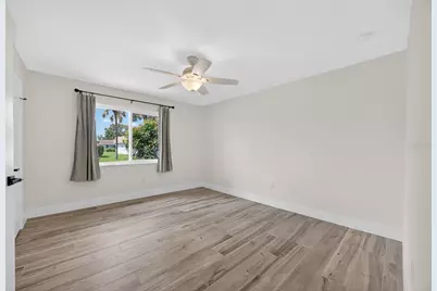 2733 Riverbluff Place #V57, Sarasota, FL 34231 - Photo 13