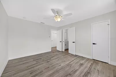 2733 Riverbluff Place #V57, Sarasota, FL 34231 - Photo 15