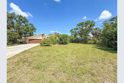 911 Cimarron Circle, Bradenton, FL 34209 - Photo 3