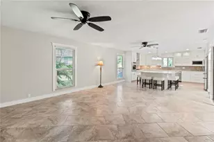 911 Cimarron Cir, Bradenton, FL 34209 - Photo 23