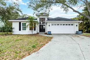 7 Arbor Oaks Dr, Sarasota, FL 34232 - Photo 3