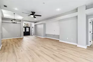 7 Arbor Oaks Dr, Sarasota, FL 34232 - Photo 9