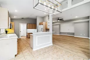 7 Arbor Oaks Dr, Sarasota, FL 34232 - Photo 23