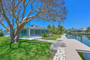 5920 Gulf of Mexico Dr, Longboat Key, FL 34228 - Photo 35