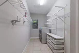 8191 Gabanna Dr, Sarasota, FL 34231 - Photo 39