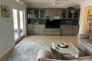 1500 Crest Dr, Englewood, FL 34223 - Photo 7