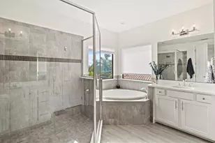 5823 Title Row Dr, Bradenton, FL 34210 - Photo 33