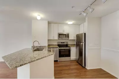 850 S Tamiami Trail #203, Sarasota, FL 34236 - Photo 11