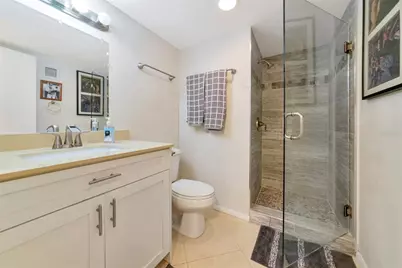 101 S Gulfstream Avenue #16C, Sarasota, FL 34236 - Photo 13