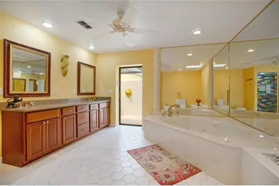 3936 Spyglass Hill Road, Sarasota, FL 34238 - Photo 43