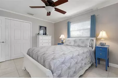 602 Baronet Lane, Holmes Beach, FL 34217 - Photo 25
