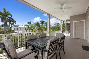 215 65th St, Holmes Beach, FL 34217 - Photo 17