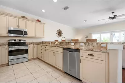 215 65th Street, Holmes Beach, FL 34217 - Photo 7