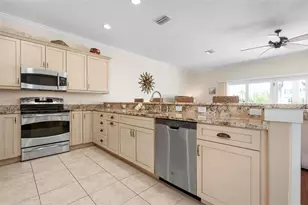 215 65th St, Holmes Beach, FL 34217 - Photo 7