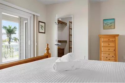 215 65th Street, Holmes Beach, FL 34217 - Photo 35