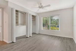 383 Bobby Jones Rd, Sarasota, FL 34232 - Photo 17