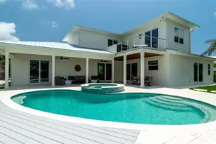 603 Emerald Ln, Holmes Beach, FL 34217 - Photo 49