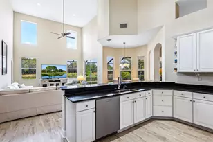 2496 Farms Ct, Sarasota, FL 34240 - Photo 13