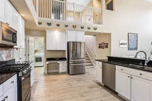 2496 Farms Ct, Sarasota, FL 34240 - Photo 11