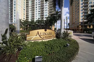 800 N Tamiami Trl, Sarasota, FL 34236 - Photo 3