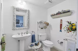 800 N Tamiami Trl, Sarasota, FL 34236 - Photo 21