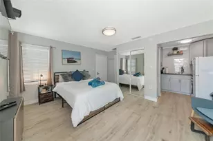 170 Roosevelt Dr, Sarasota, FL 34236 - Photo 11