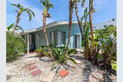 170 Roosevelt Drive #2, Sarasota, FL 34236 - Photo 7