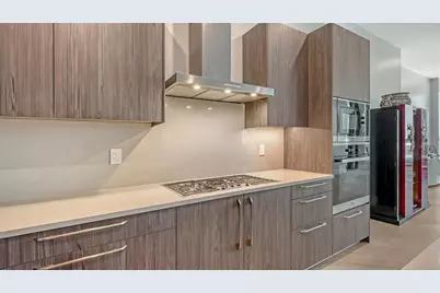 33 S Palm Avenue #1303, Sarasota, FL 34236 - Photo 33